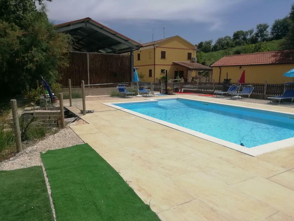 Agriturismo Fattoria Del Colle Jesi Eksteriør billede